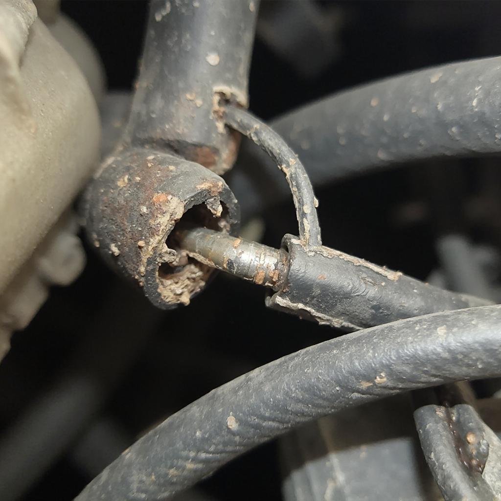 Damaged Knock Sensor Wiring